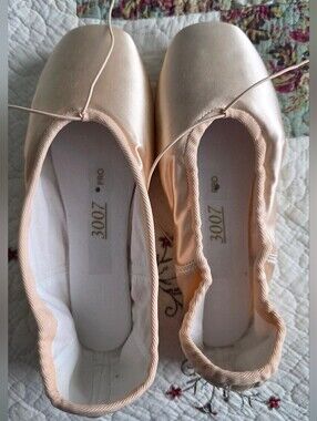 Nikolay 3007 Pro Pointe Shoes